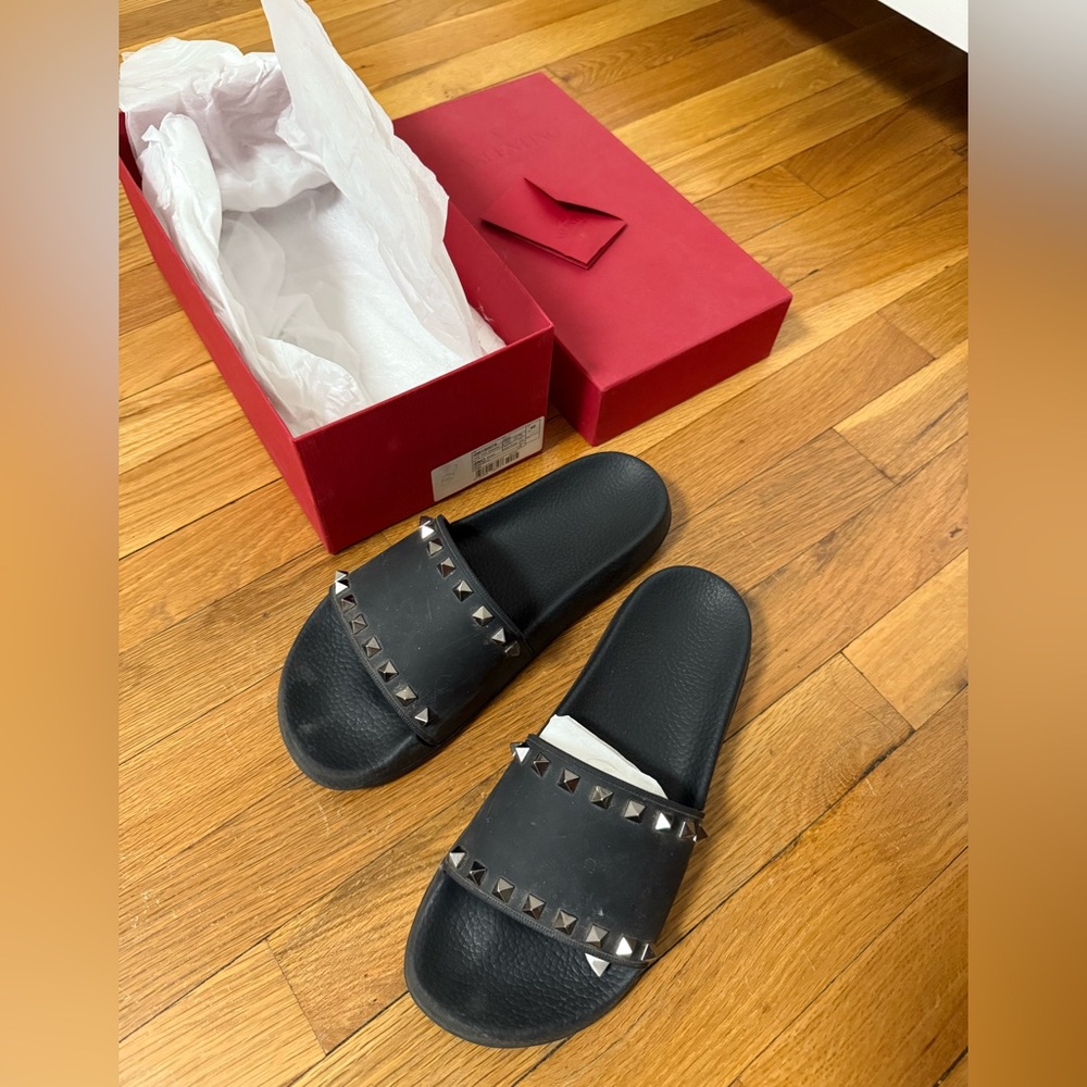 Valentino Rockstud slide sandals